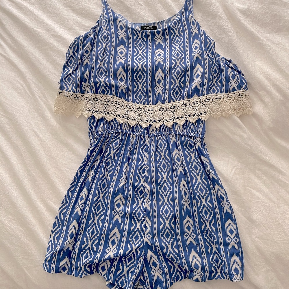 - Rue21 Romper -